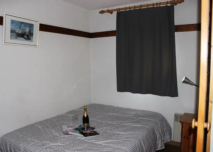 Reine Blanche - 2 Pieces Pour 4 Personnes Expose Sud Ouest Mae-7736