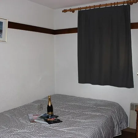 Reine Blanche - 2 Pieces Pour 4 Personnes Expose Sud Ouest Mae-7736